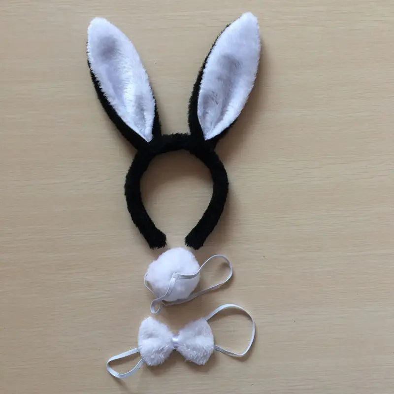 Conjunto de accesorios de diadema con orejas de conejo, cola y lazo.